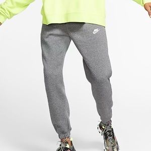 Nike Sportswear Club Fleece Sweatpants Joggers Charcoal Heather Grey Small